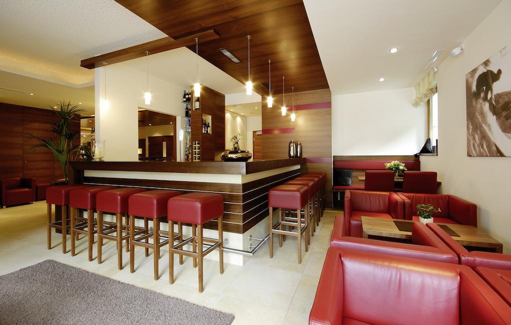 Hotel Rundeck Sankt Anton am Arlberg Restoran fotoğraf